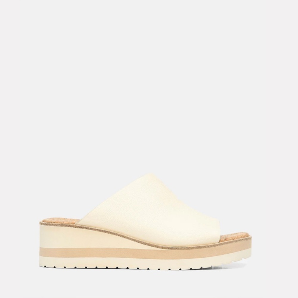 Preloved Vince Sarria Genuine Leather Wedge Mules 9.5 Sandstone Cream with box - Picture 3 of 11